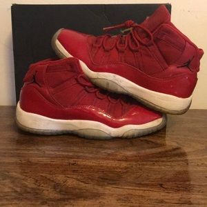 I am selling red and white Jordans